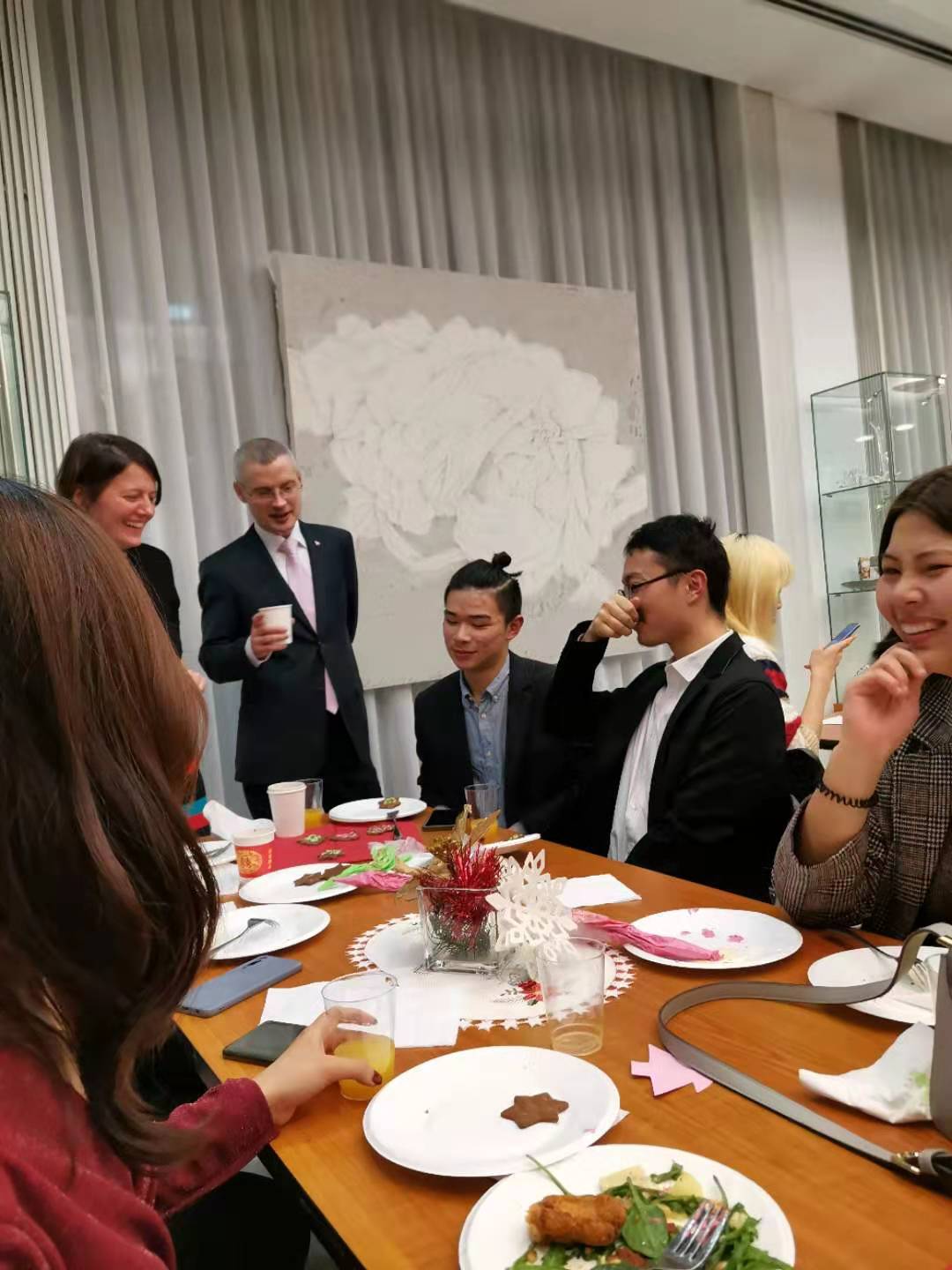 微信图片_20191205102618.jpg